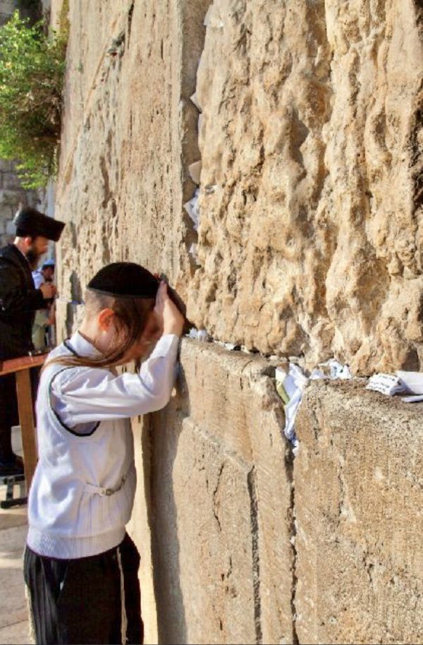 Faith, caricatures and Footsteps of the Son